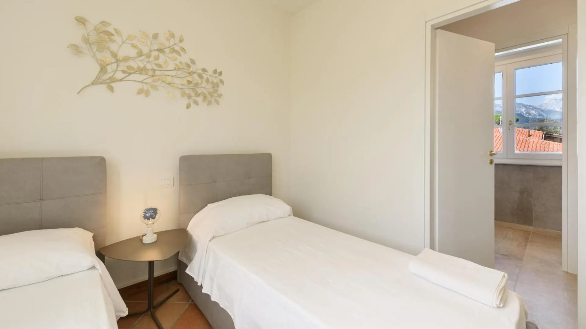 Esclusiva Villa In Pieno Centro A Форте-деи-Марми