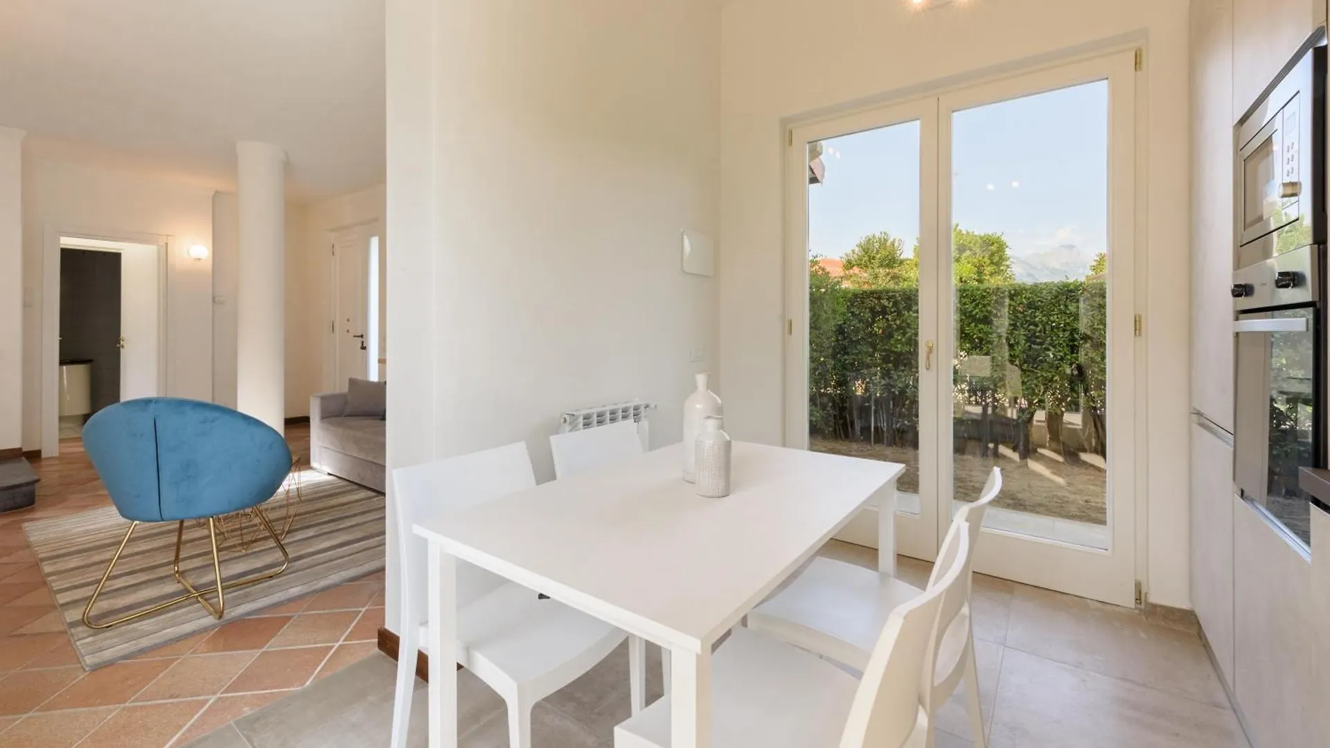 Esclusiva Villa In Pieno Centro A Форте-деи-Марми